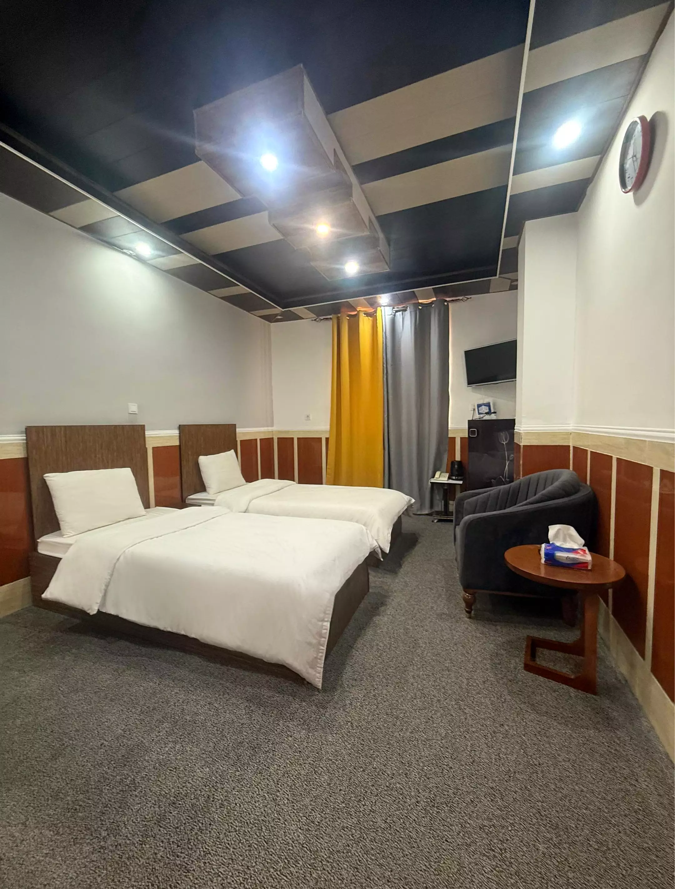 Alibaba https://cdn.alibaba.ir/ostorage/hotel-accommodation-images/6905b43142794e78685ebf96_دو تخته توئین.webp